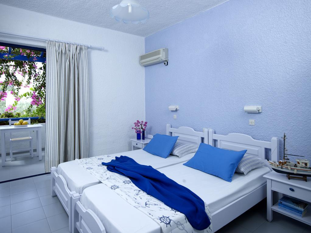 Poros Town Ninetta'S Studios מראה חיצוני תמונה
